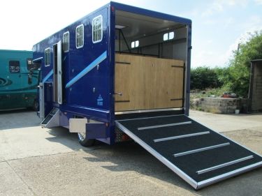 7.5 tonne horsebox - Darcy 2